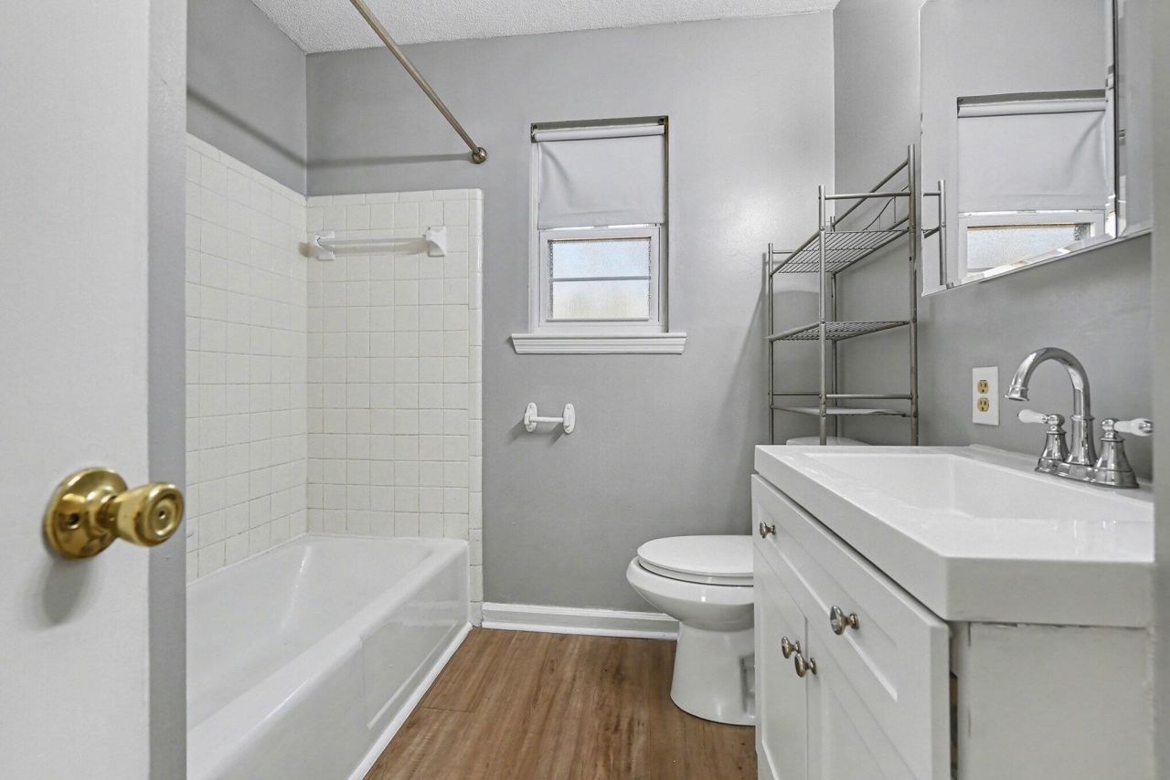 1932 Sunnyvale Avenue Photo 10