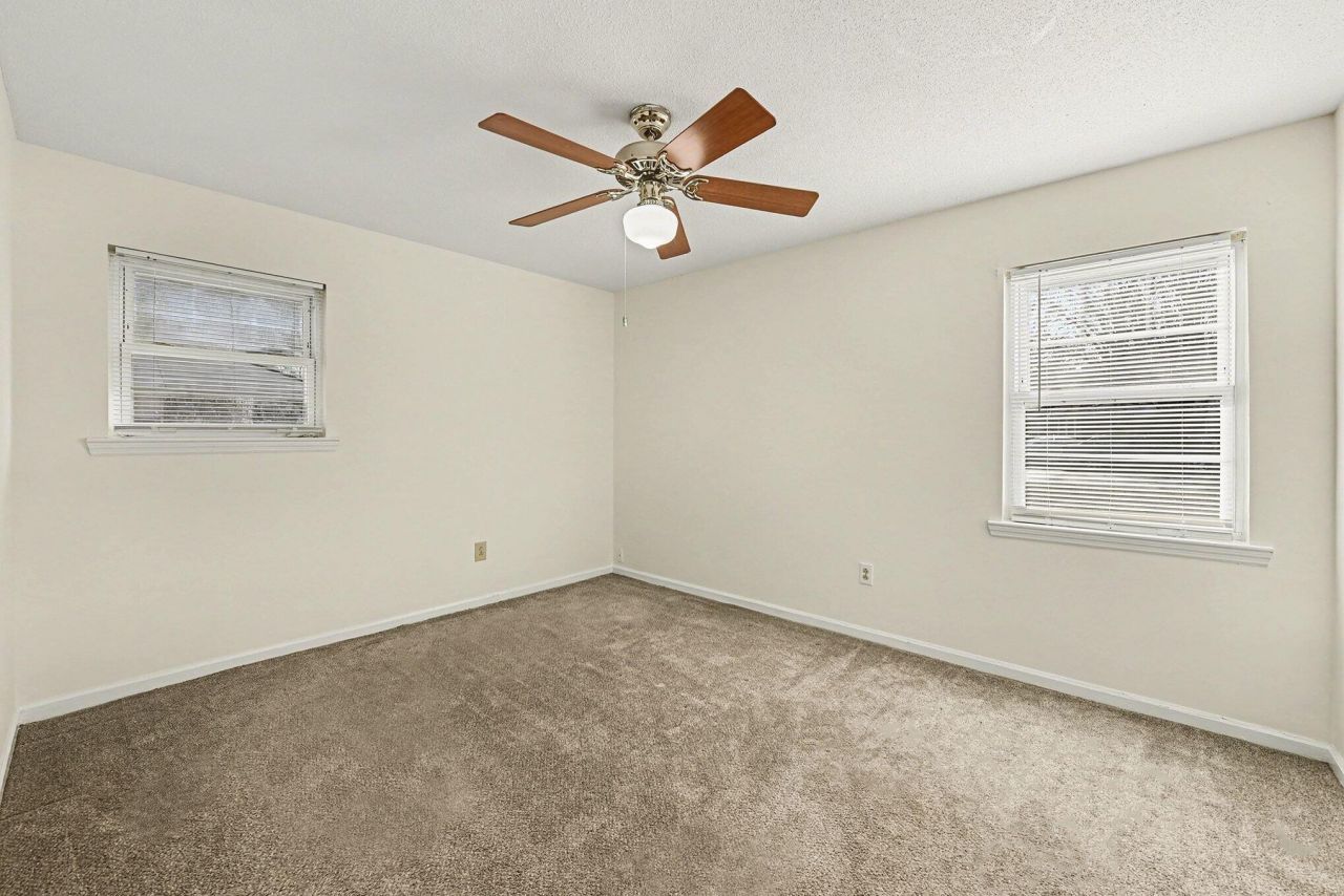 1932 Sunnyvale Avenue Photo 12