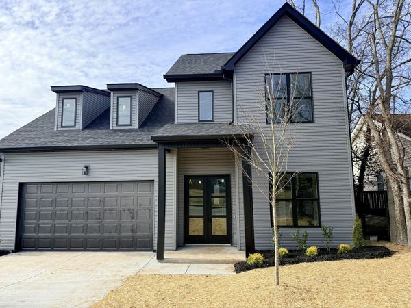 1609 21st Ave N, Nashville, TN 37208