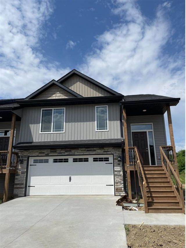 3165 Lampe Ln, Unit D, Coralville, IA 52241 Main Photo