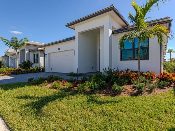 9155 SW Esule Way, Port Saint Lucie, FL 34987