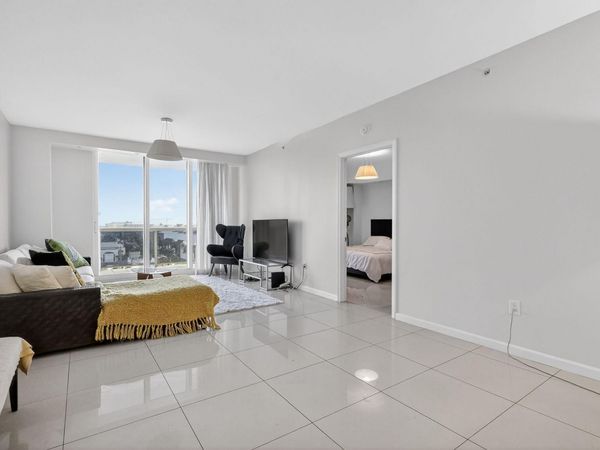 9595 Collins Avenue, Unit N-8f, Surfside, FL 33154