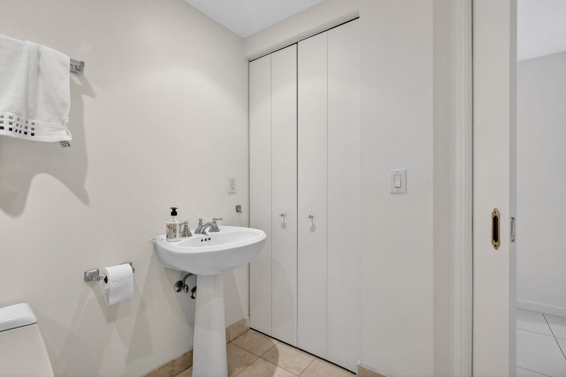 9595 Collins Avenue, Unit N-8f, Surfside, FL 33154 Photo