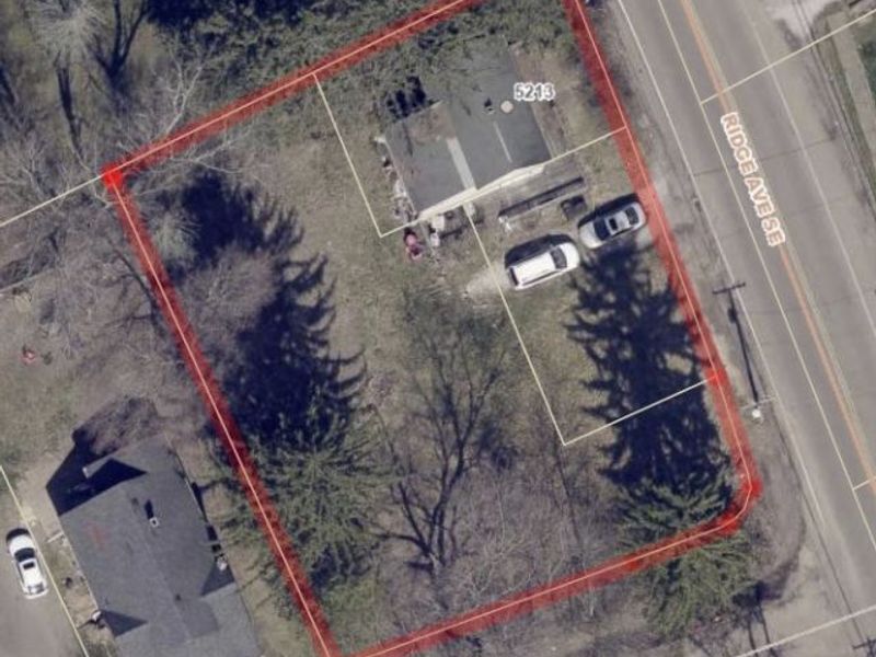 5213 Ridge Avenue SE, Canton, OH 44707 Photo 4