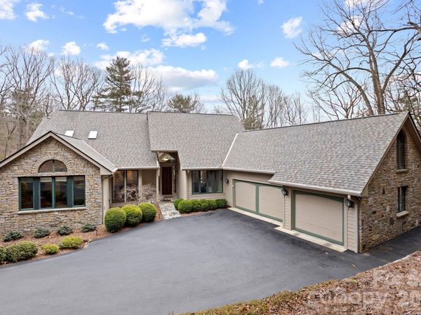 175 Overlook Drive , Flat Rock, NC 28731