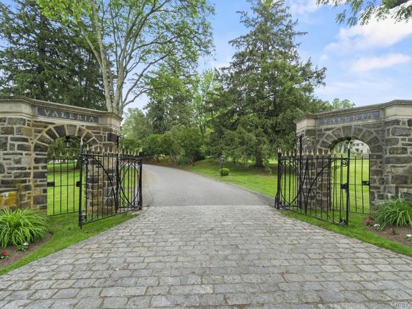 341 Furnace Dock Road, Unit 11, Cortlandt Manor, NY 10567