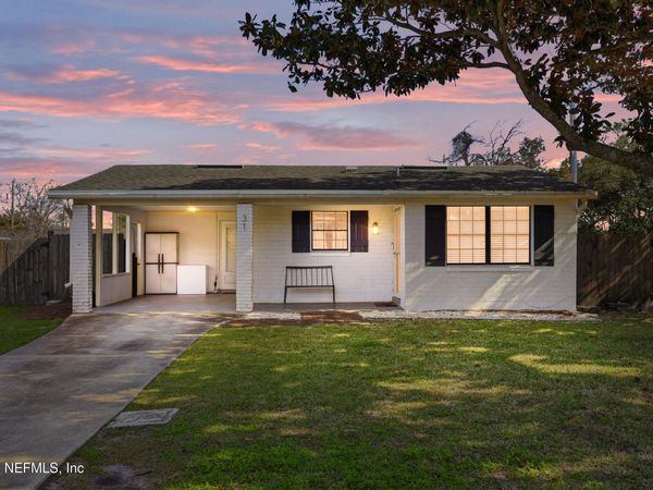 31 BURLING Way, Jacksonville Beach, FL 32250