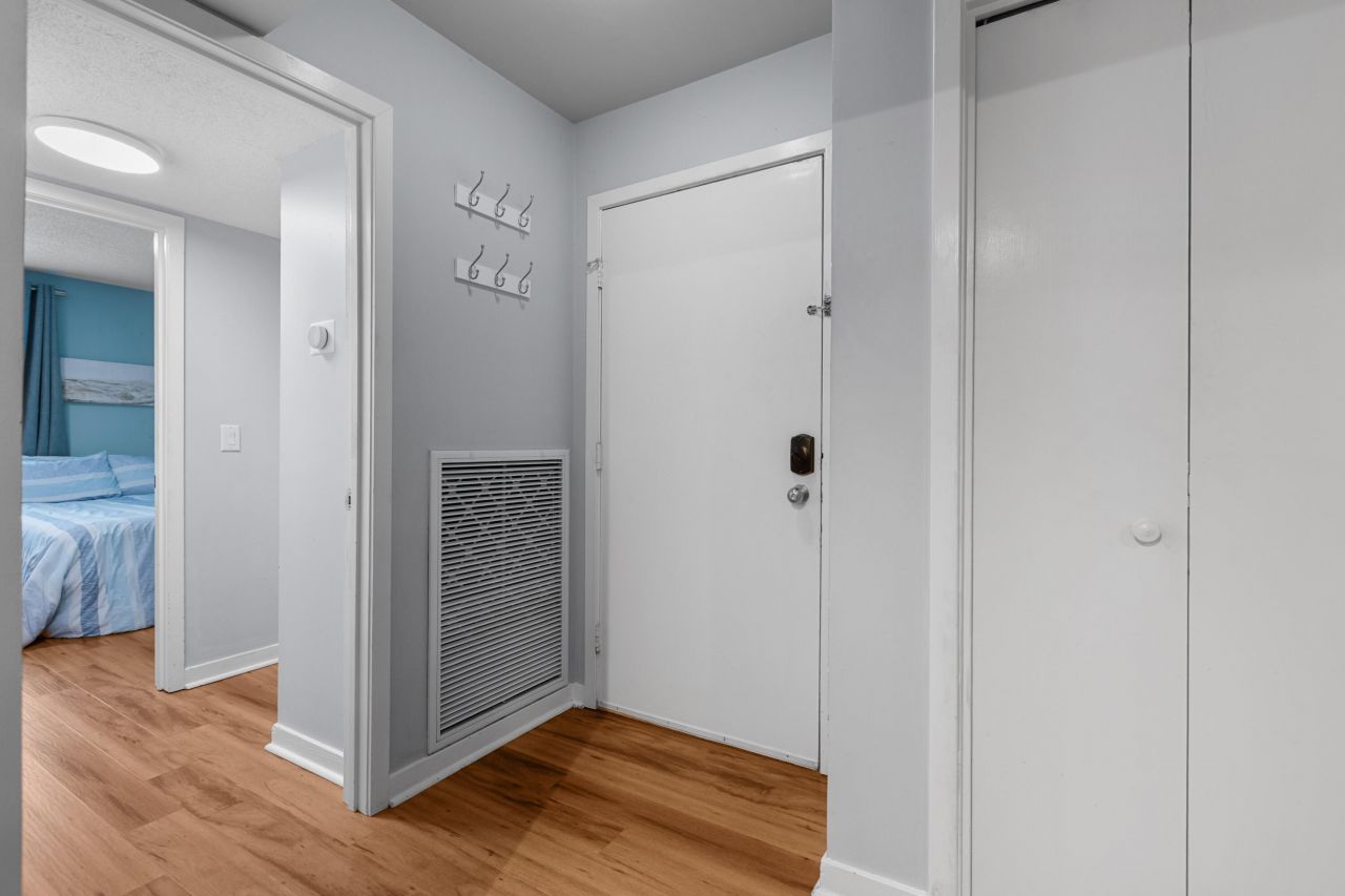 2782 Hidden Oak Drive Photo 6