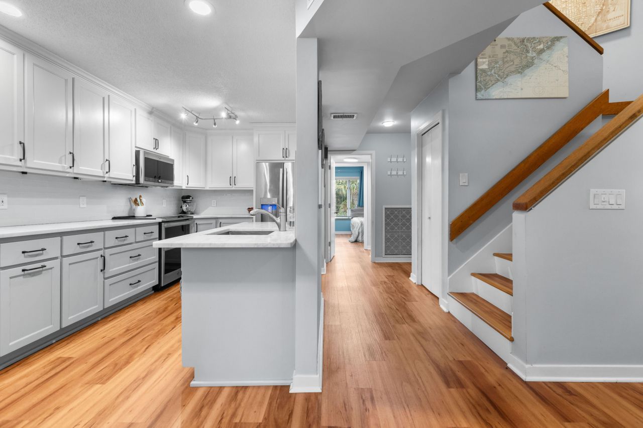 2782 Hidden Oak Drive Photo 8