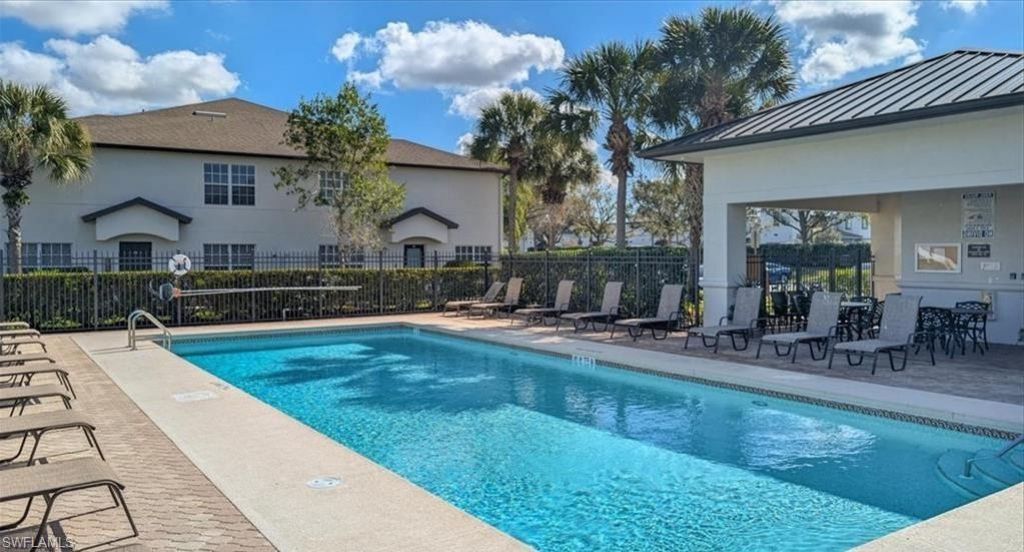 9072 Gervais Cir, Unit 306, Naples, FL 34120 Photo