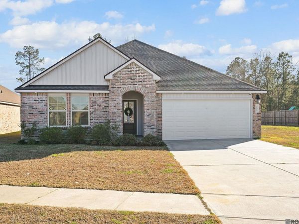 35572 Grovemont Dr, Denham Springs, LA 70706