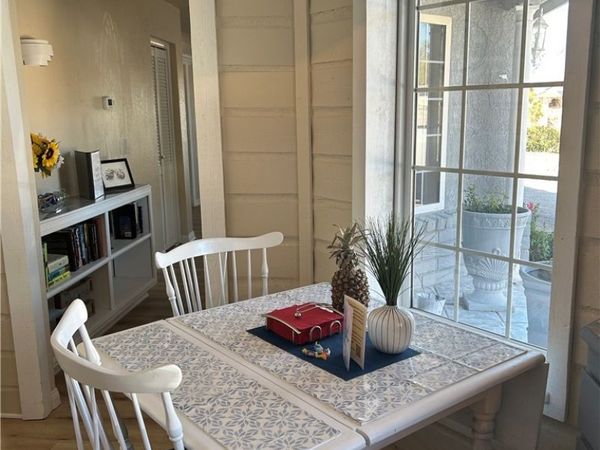 6889 Beverly Glen Avenue , Unit b, Las Vegas, NV 89110