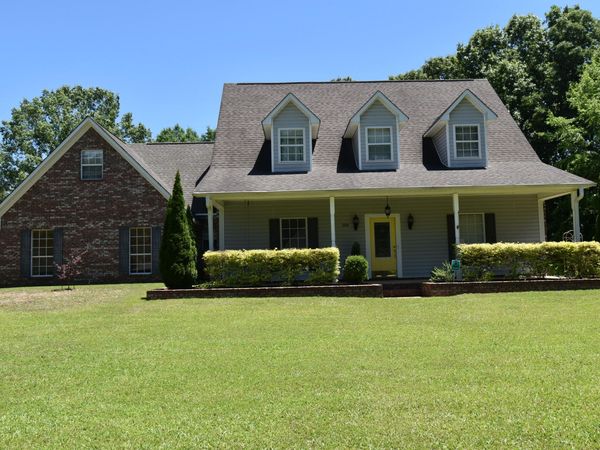 200 Co Rd 445, Saltillo, MS 38866