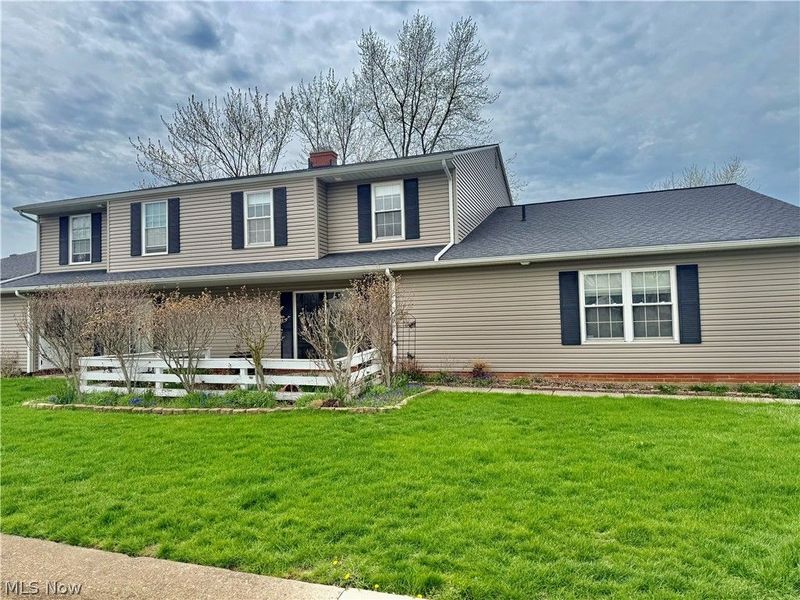 8140 Independence Drive, Unit B, Mentor, OH 44060 Photo 1