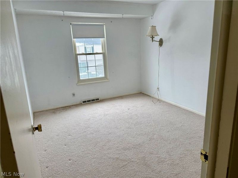 8140 Independence Drive, Unit B, Mentor, OH 44060 Photo 15