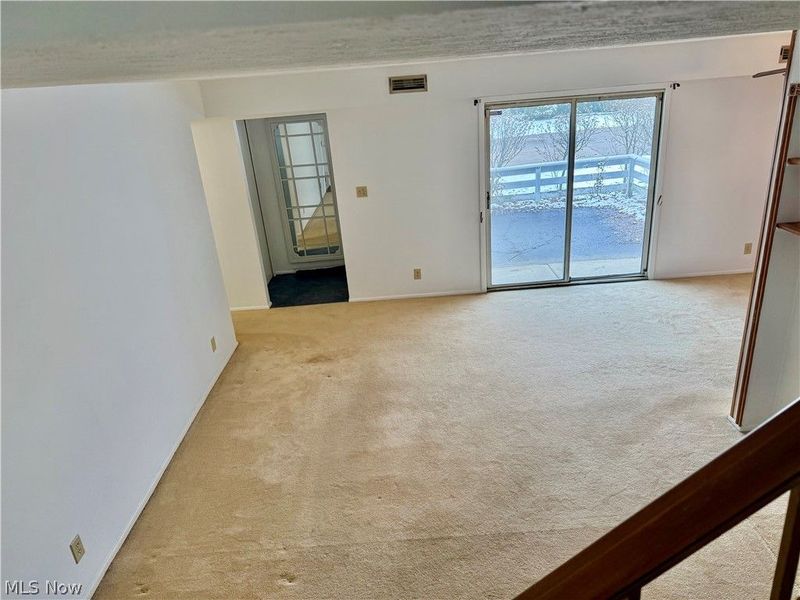 8140 Independence Drive, Unit B, Mentor, OH 44060 Photo 4