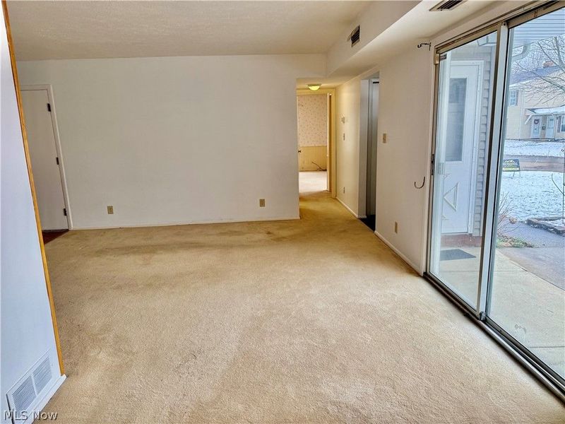 8140 Independence Drive, Unit B, Mentor, OH 44060 Photo 7