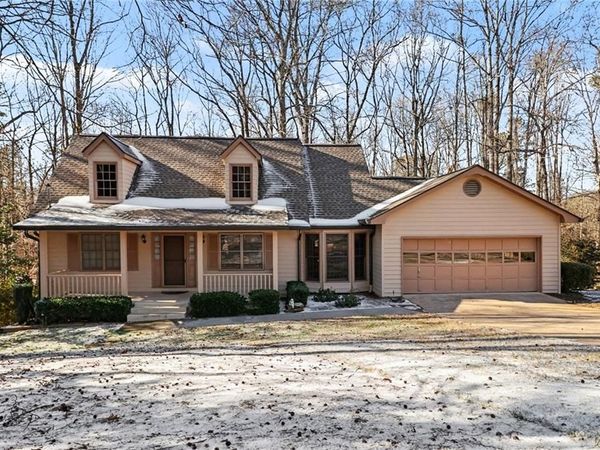 1940 Commonwealth Court, Cumming, GA 30041