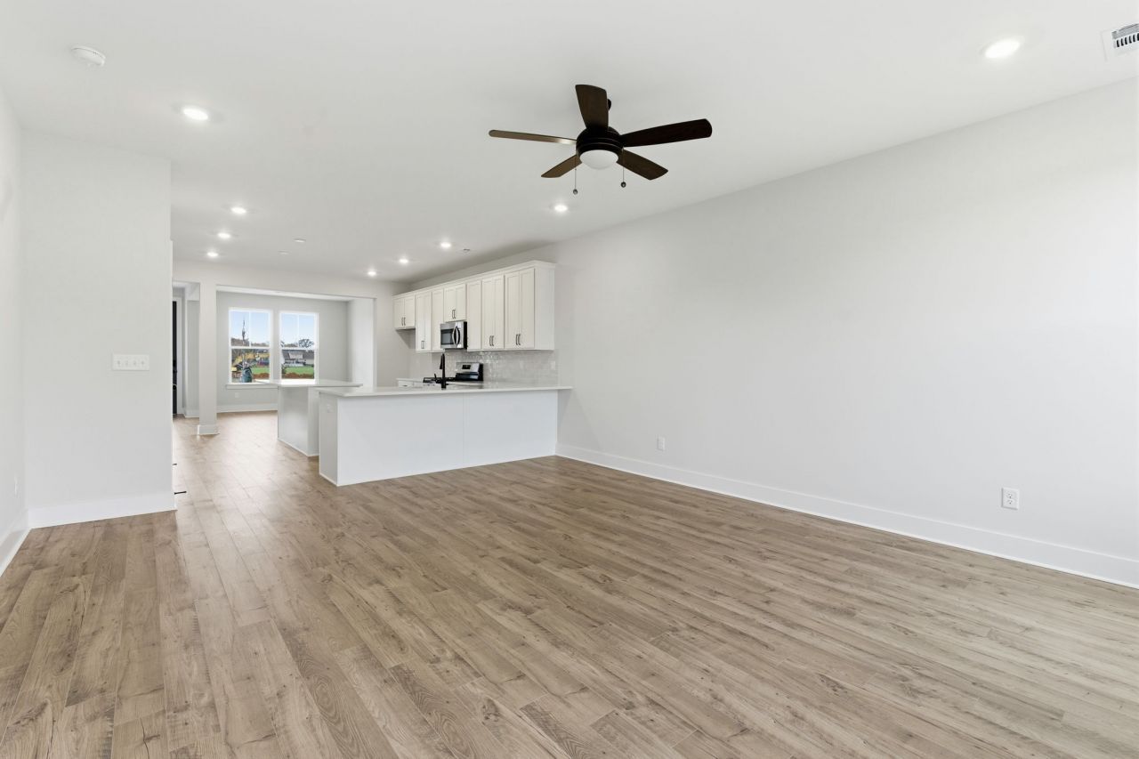 1413 Charles Drive, Chapel Hill, TN 37034 Main Photo