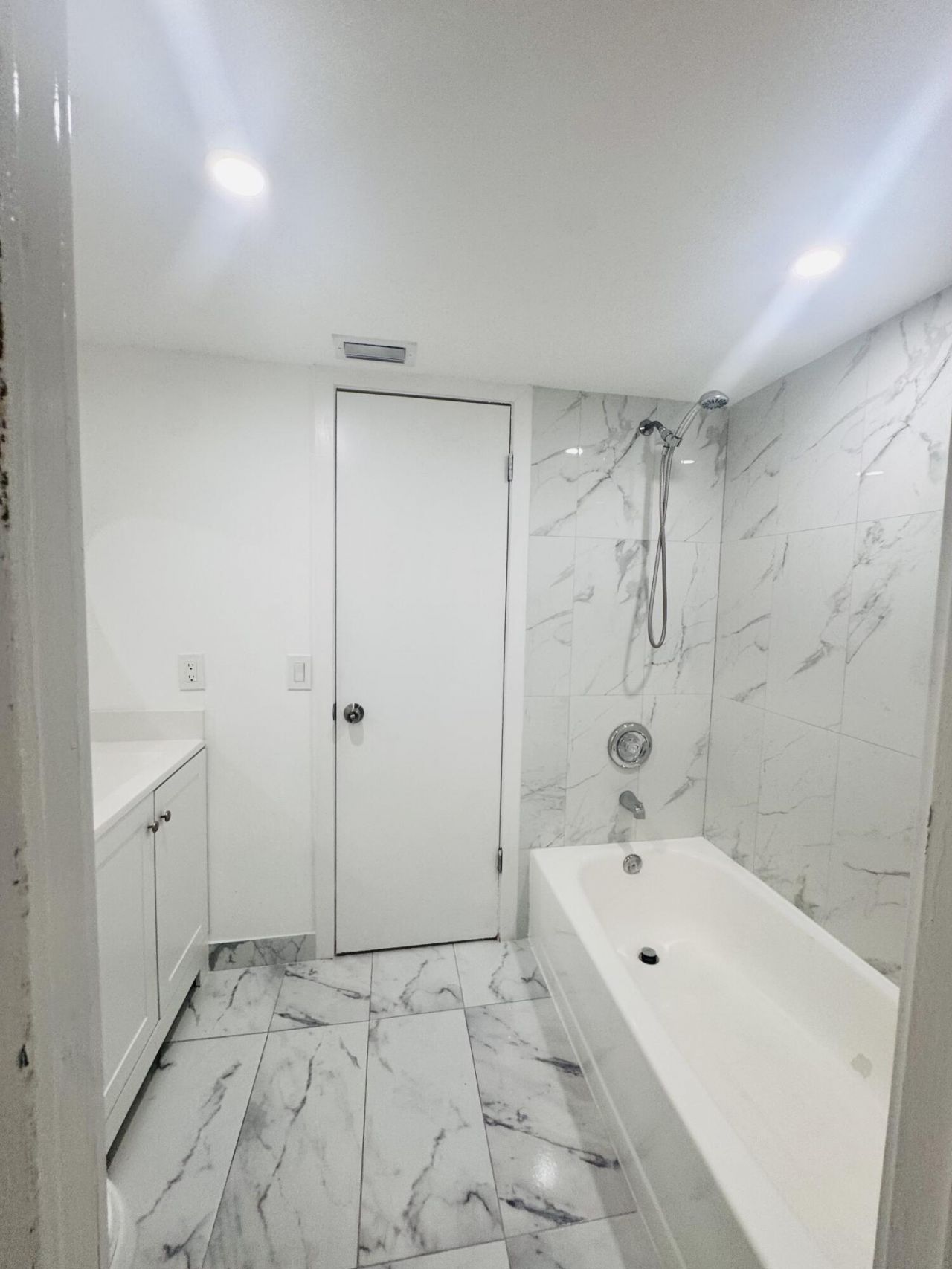 1021 Adams Avenue, Unit 1021f, Homestead, FL 33034 Photo