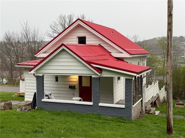 28 Bredin Ave, Lyndora, PA 16045