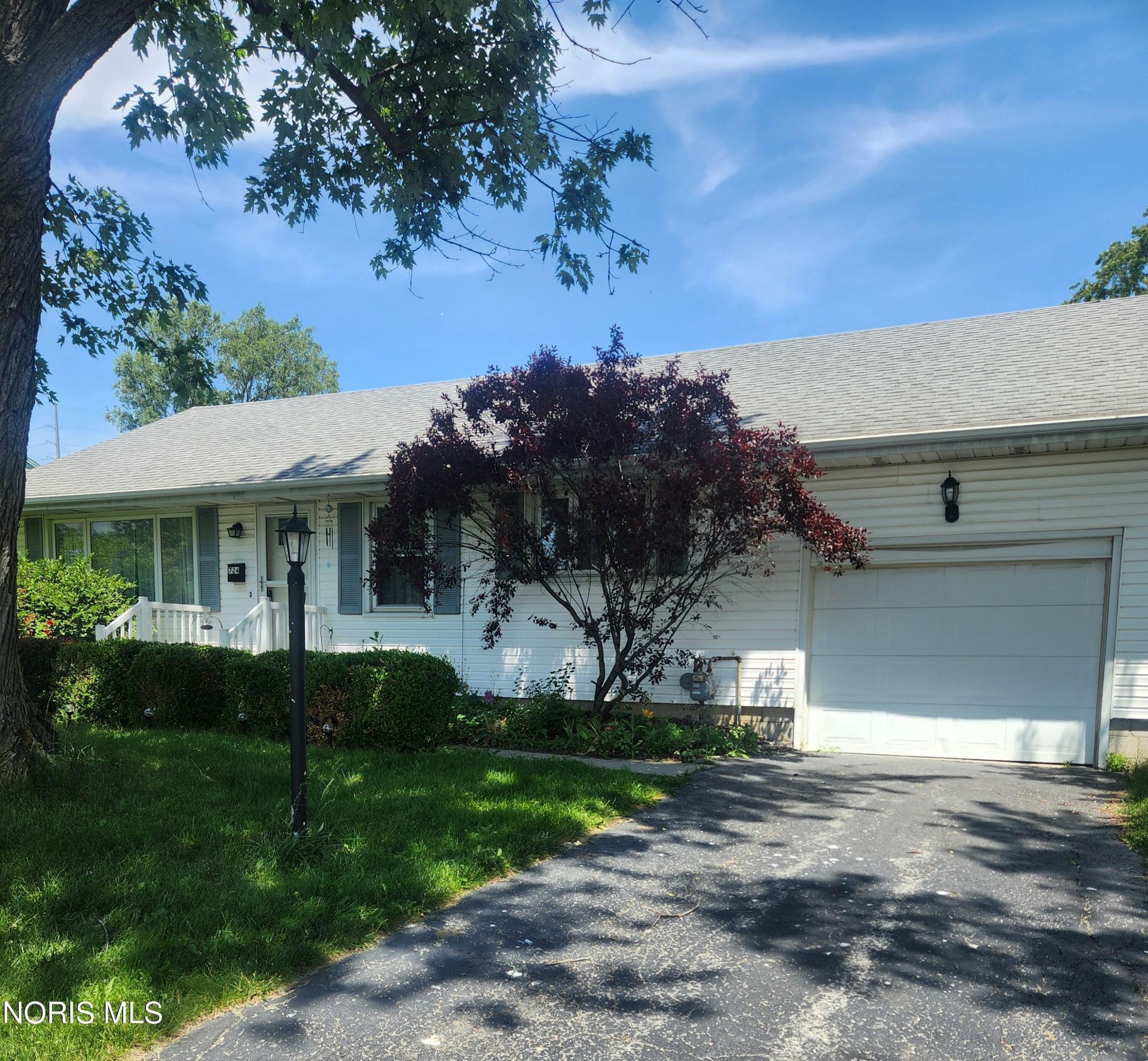 724 Edith Avenue, Findlay, OH 45840 Main Photo
