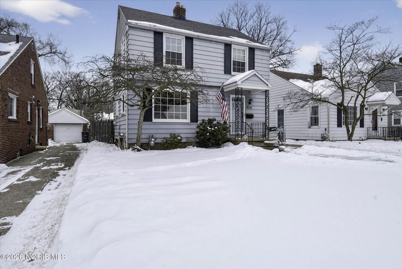 4214 Grantley Road, Toledo, OH 43613 Main Photo