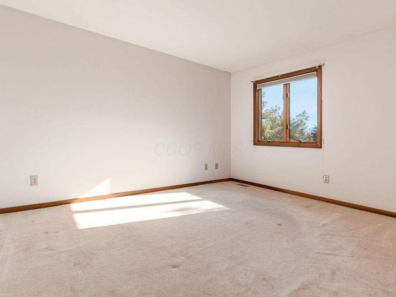 8670 Craigston Court, Dublin, OH 43017 Photo 13