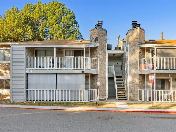 904 S Walden Way , Unit 102, Aurora, CO 80017