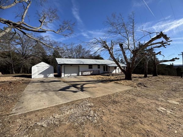 501 E Pine St , Diamond City, AR 72644