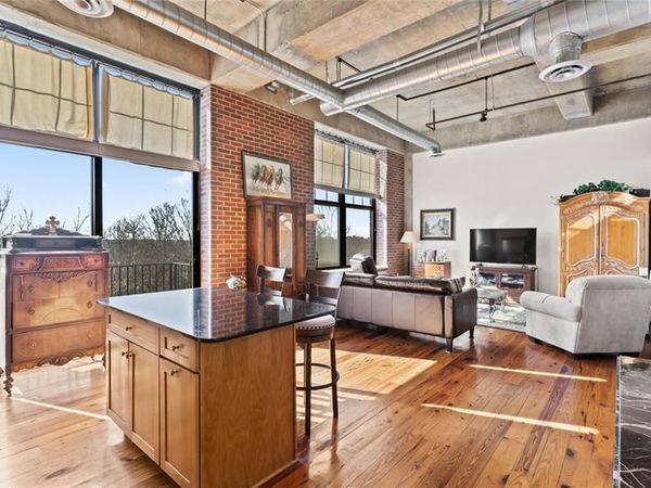 6105 Blue Stone Road, Unit 307, Atlanta, GA 30328