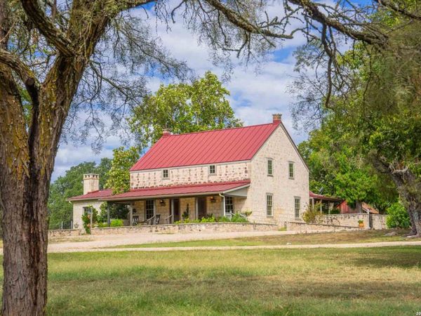 6754 North Grape Creek, Fredericksburg, TX 78624