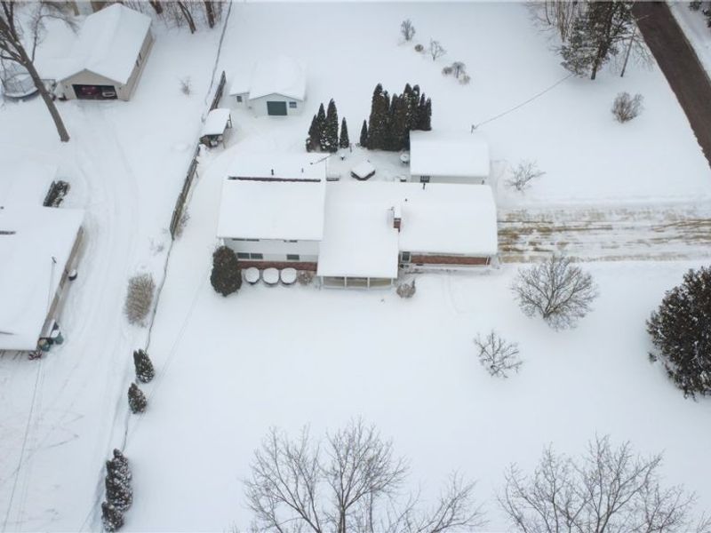 10548 Briar Hill Drive, Kirtland, OH 44094 Photo 38