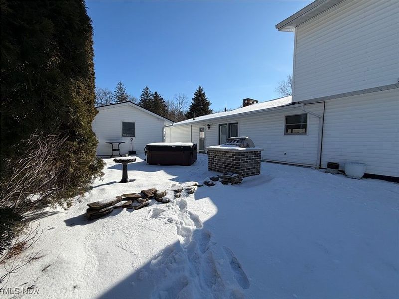 10548 Briar Hill Drive, Kirtland, OH 44094 Photo 40