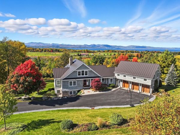 900 Crosswind Drive, Charlotte, VT 05445