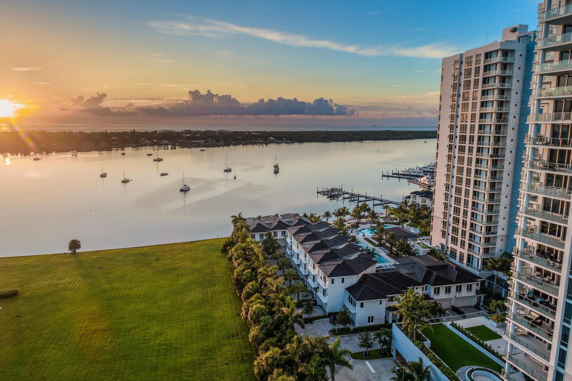 2 Water Club Way, Unit 603, North Palm Beach, FL 33408 Photo