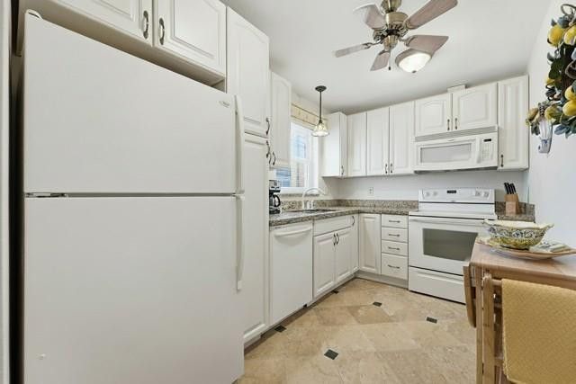 401 Lake Frances Drive, Unit 401, West Palm Beach, FL 33411 Photo