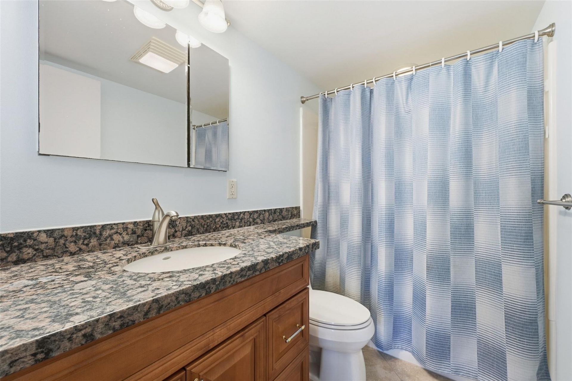 401 Lake Frances Drive, Unit 401, West Palm Beach, FL 33411 Photo