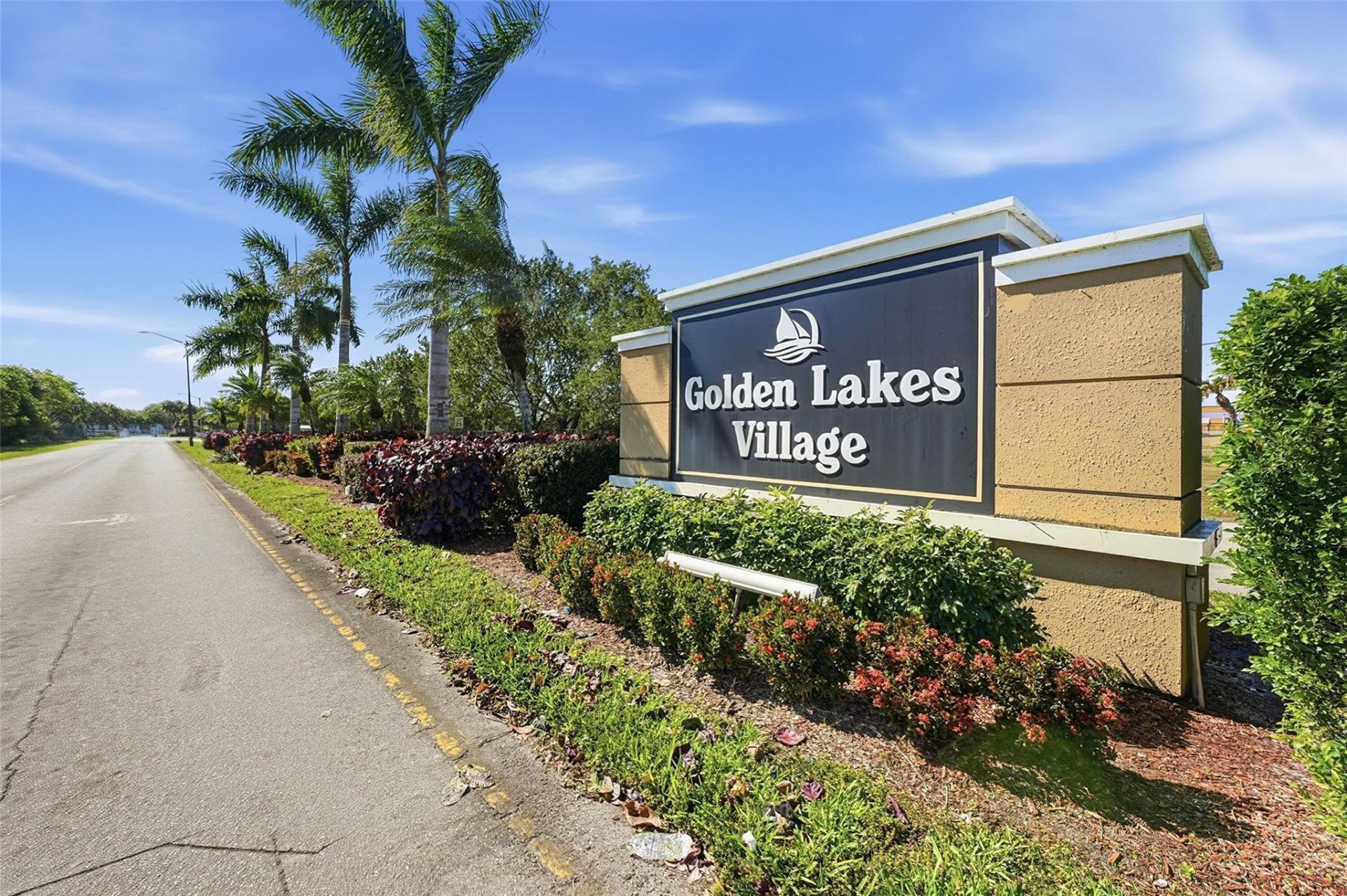 401 Lake Frances Drive, Unit 401, West Palm Beach, FL 33411 Photo