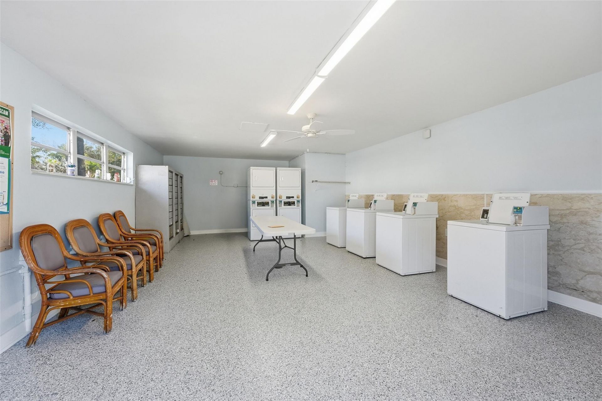 401 Lake Frances Drive, Unit 401, West Palm Beach, FL 33411 Photo