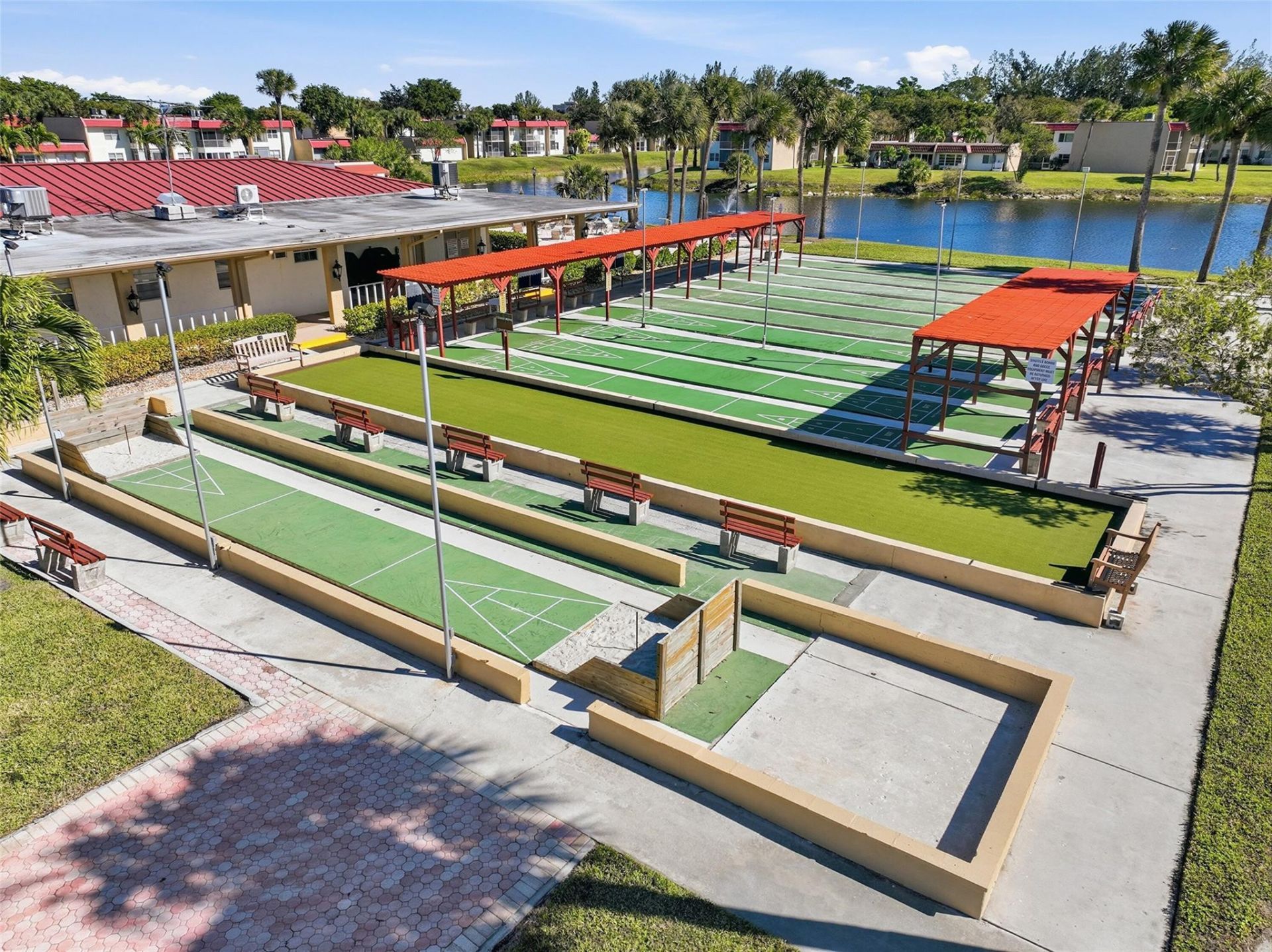 401 Lake Frances Drive, Unit 401, West Palm Beach, FL 33411 Photo