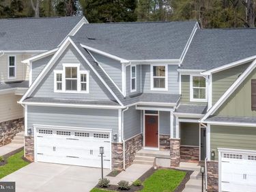 1324 BEN HOGAN WAY, YORK, PA 17403