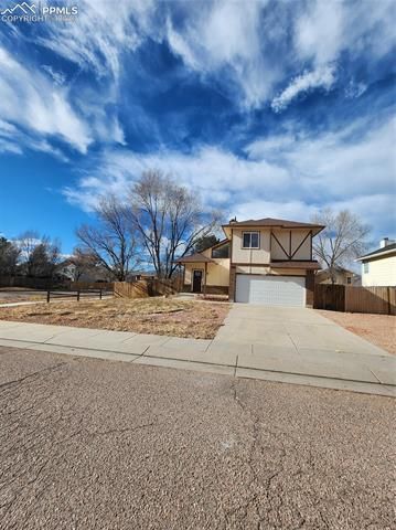 548 Lindstrom Drive, Colorado Springs, CO 80911 Main Photo