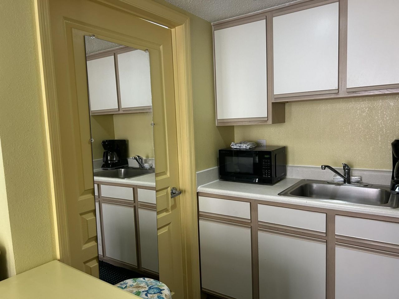 2701 S Ocean Blvd. Photo 16