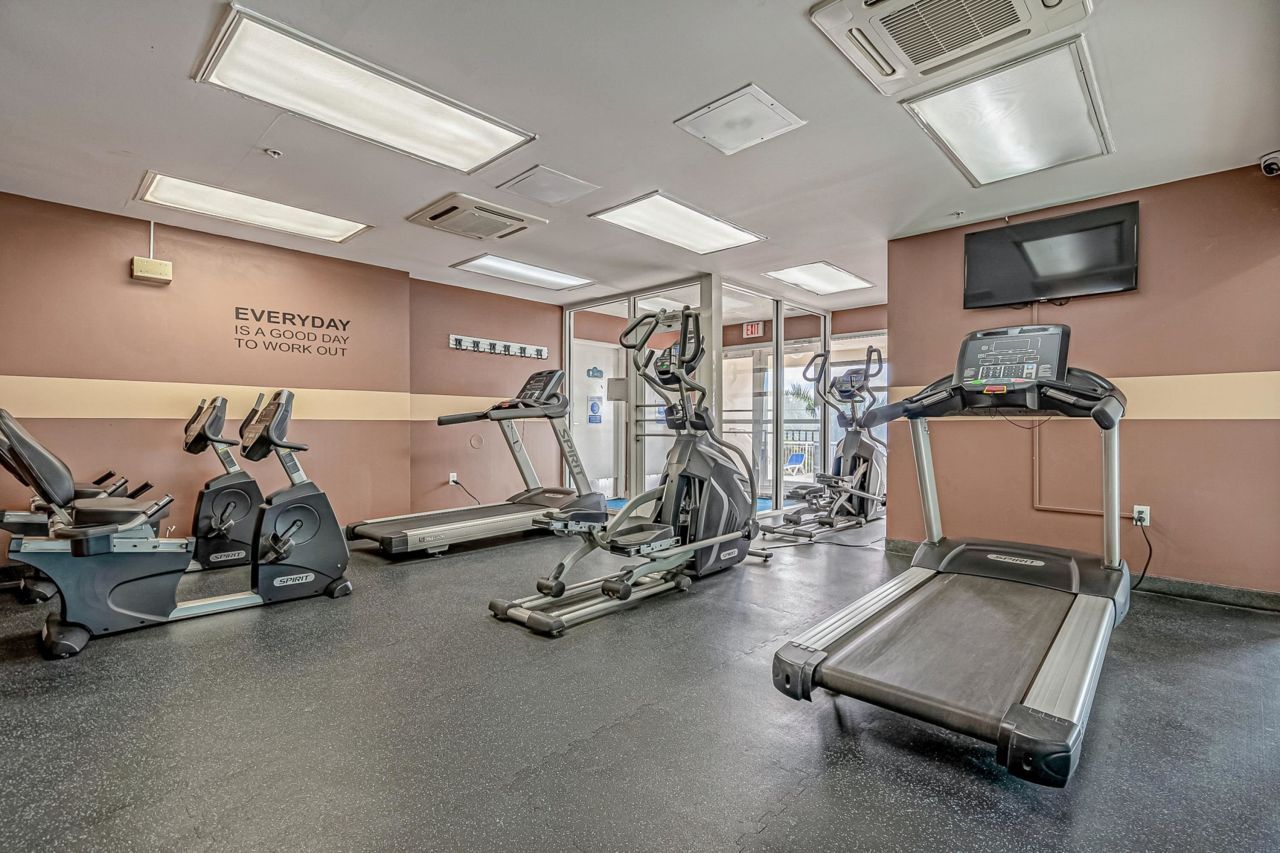 2701 S Ocean Blvd. Photo 34