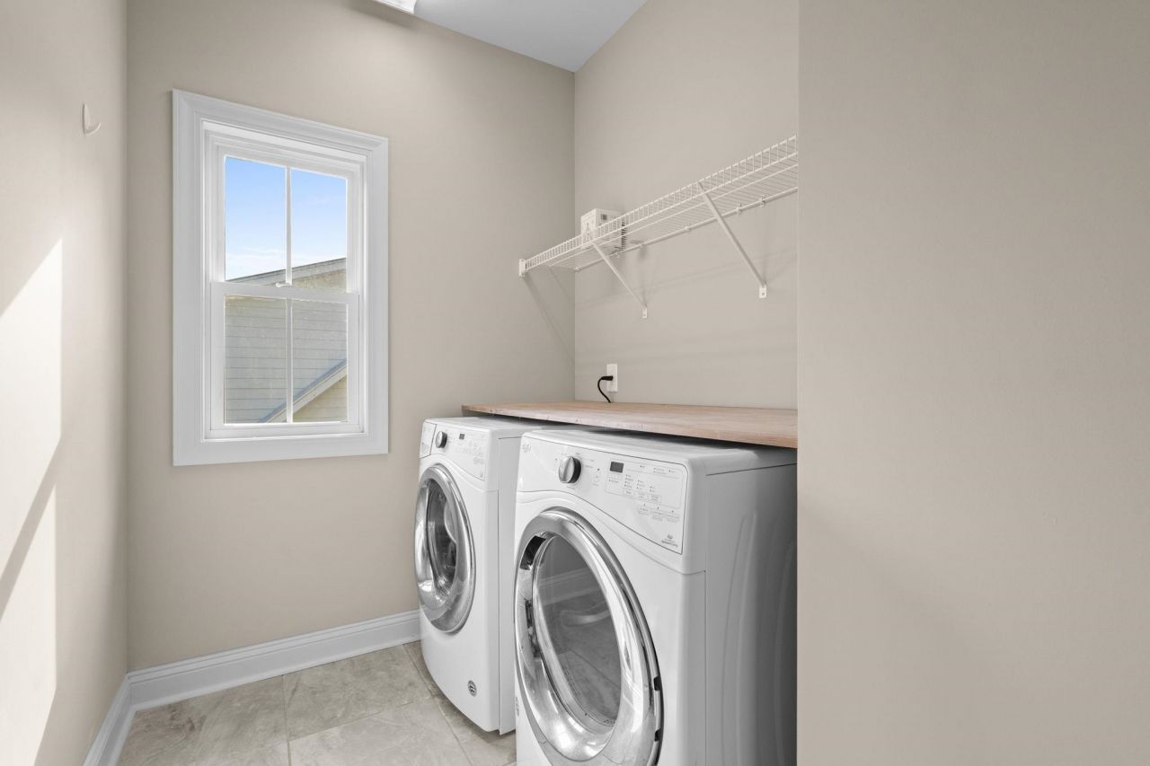 214 Crane Dr. Photo 34