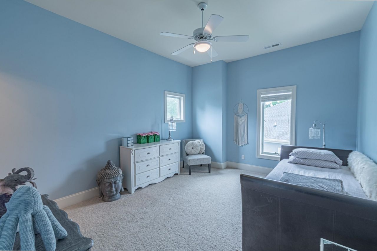 616 Edgecreek Dr. Photo 30