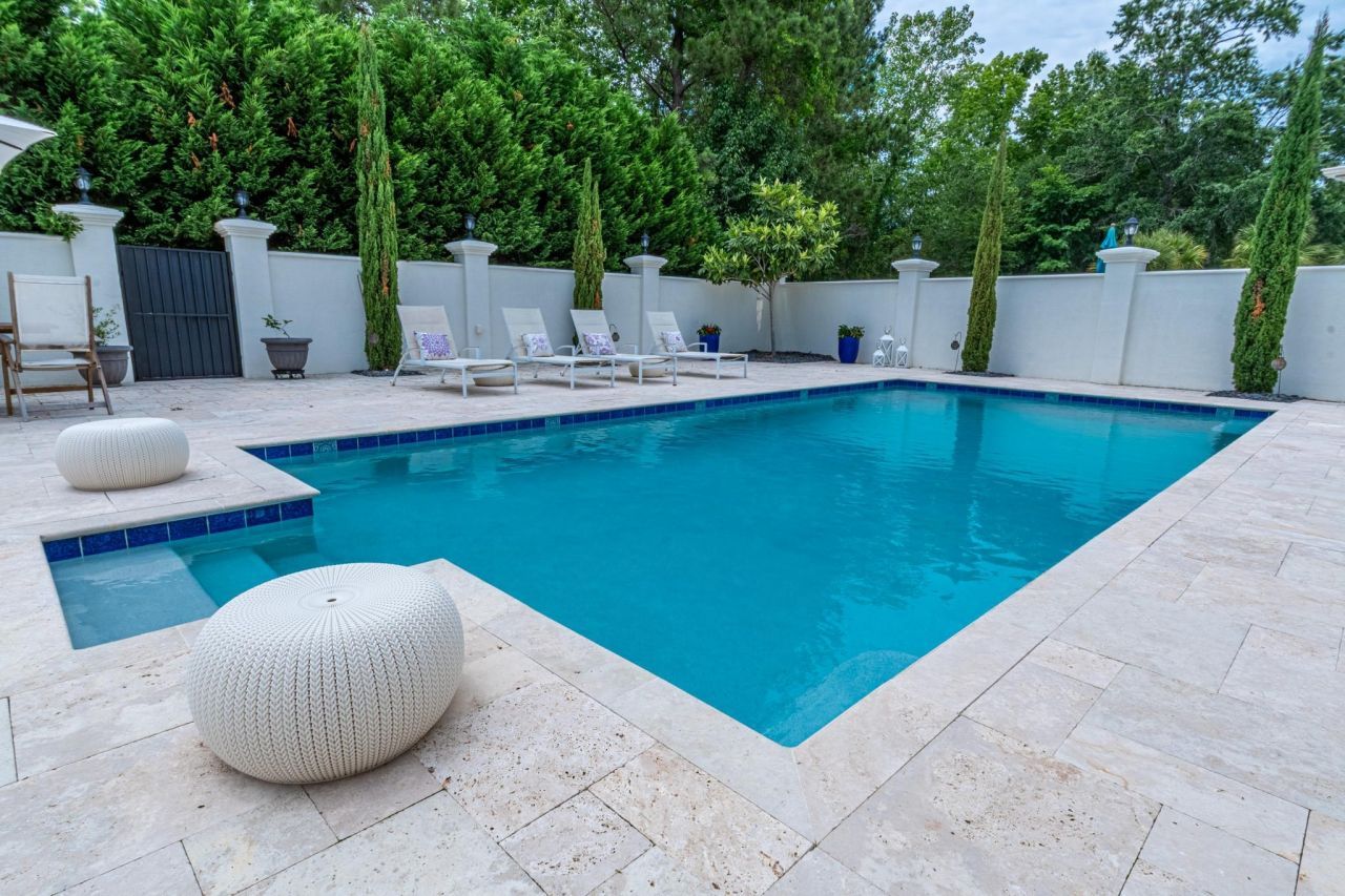 616 Edgecreek Dr. Photo 33