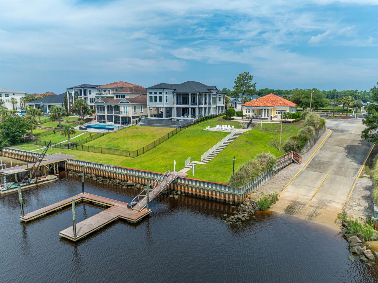 616 Edgecreek Dr. Photo 41