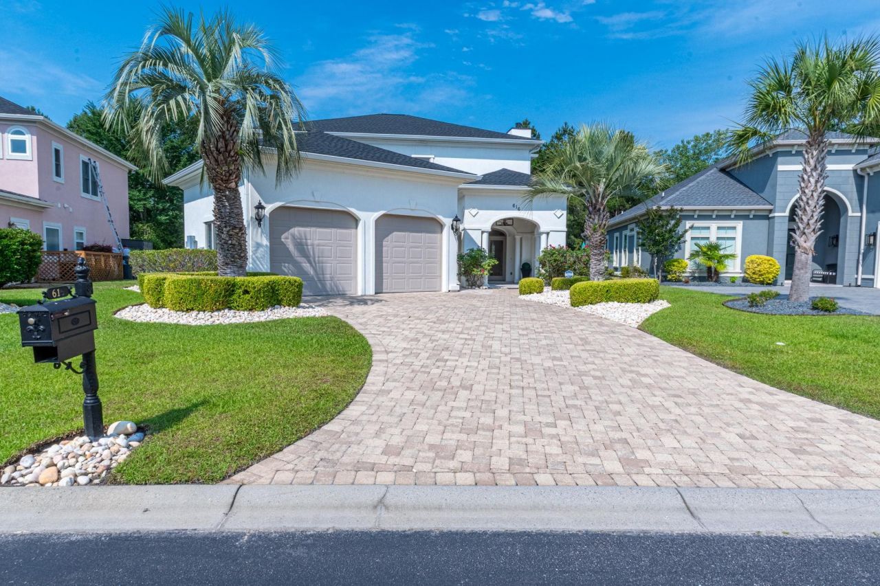 616 Edgecreek Dr. Photo 6